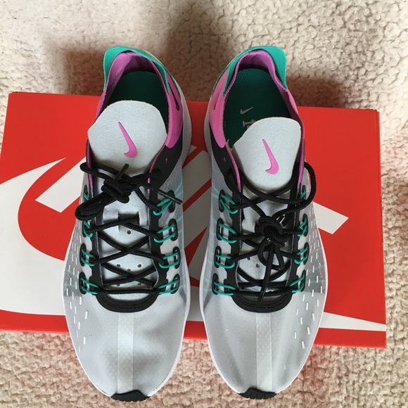 NIB Nike EXP-X14 Sneaker, W 7.5 - Picture 5 of 8
